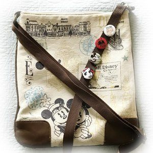 Disney Crossbody Bag (+ 4 FREE Disney Pins)